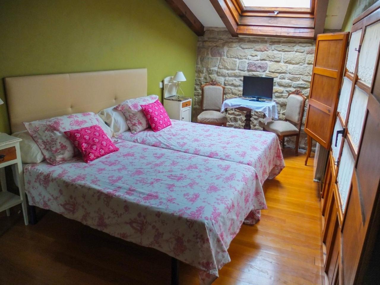 Casa Rural Lakoak Garínoain Oda fotoğraf